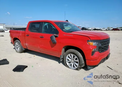 2024 Chevrolet Silverado C1500 Custom z USA, uszkodzony, nr VIN 3GCPABEK8RG110692